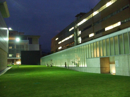 学校